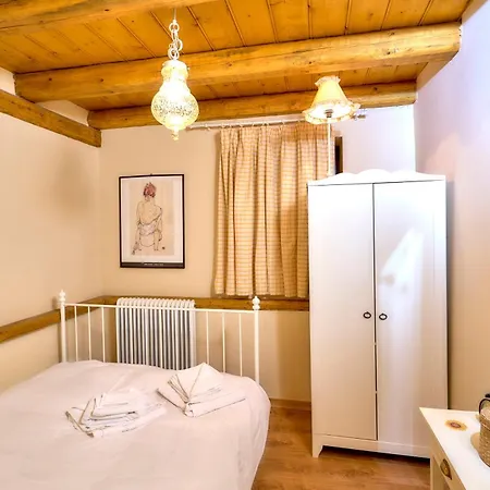 Сasa de vacaciones Rustic Stone House *