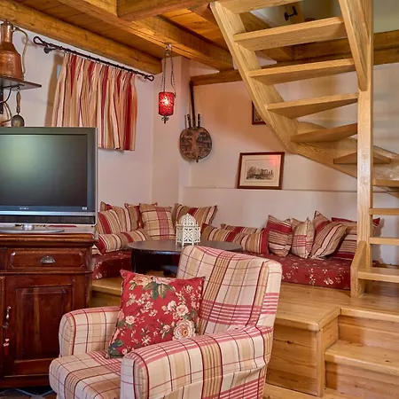 Rustic Stone House Holiday home *
