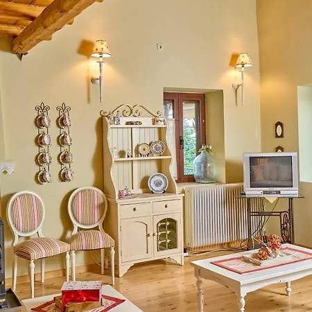 Сasa de vacaciones Rustic Stone House *