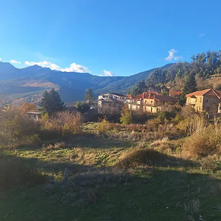Сasa de vacaciones Rustic Stone House